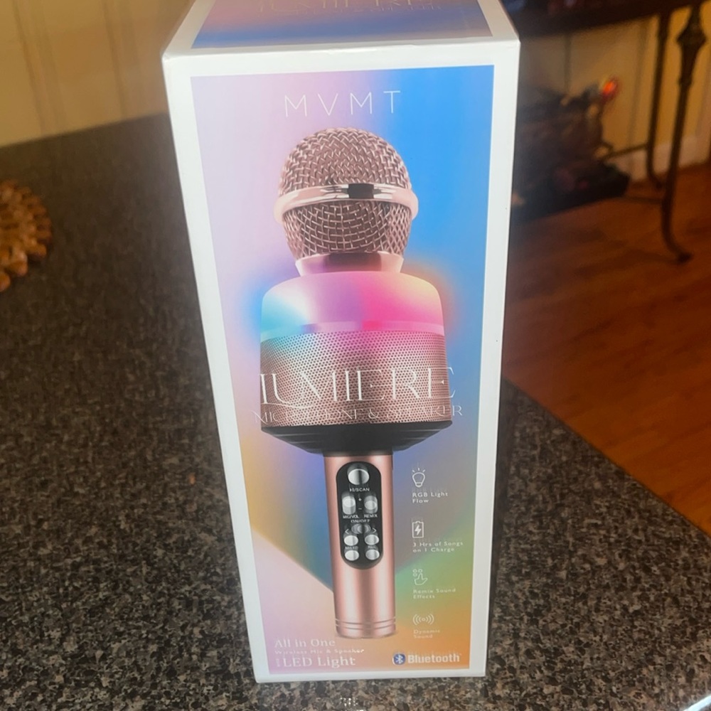 MVMT Lumiere Wireless Microphone and Speaker NIB